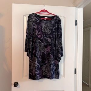 Super cute paisley print, bell sleeved dress in shades of violet and black.
